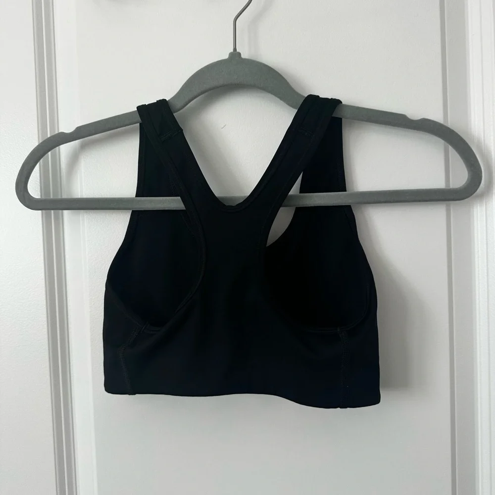 Nike Women's Black and White Sports Bra
